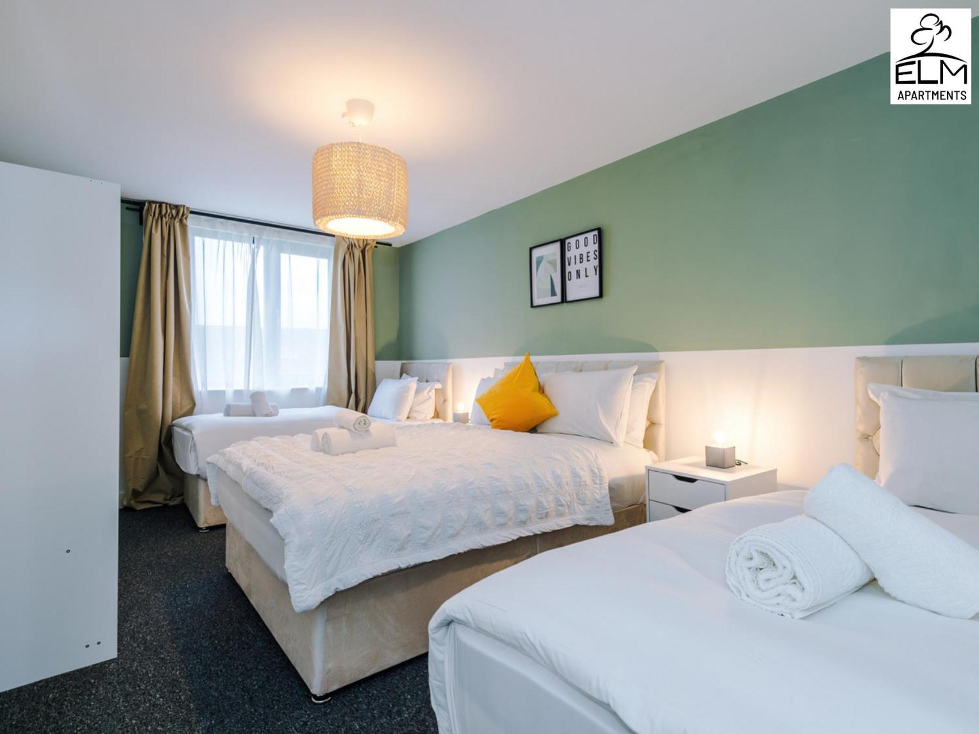 Elm Aparthotel , Collection Of Apartments Available Near Media City , Free Parking 맨체스터 외부 사진