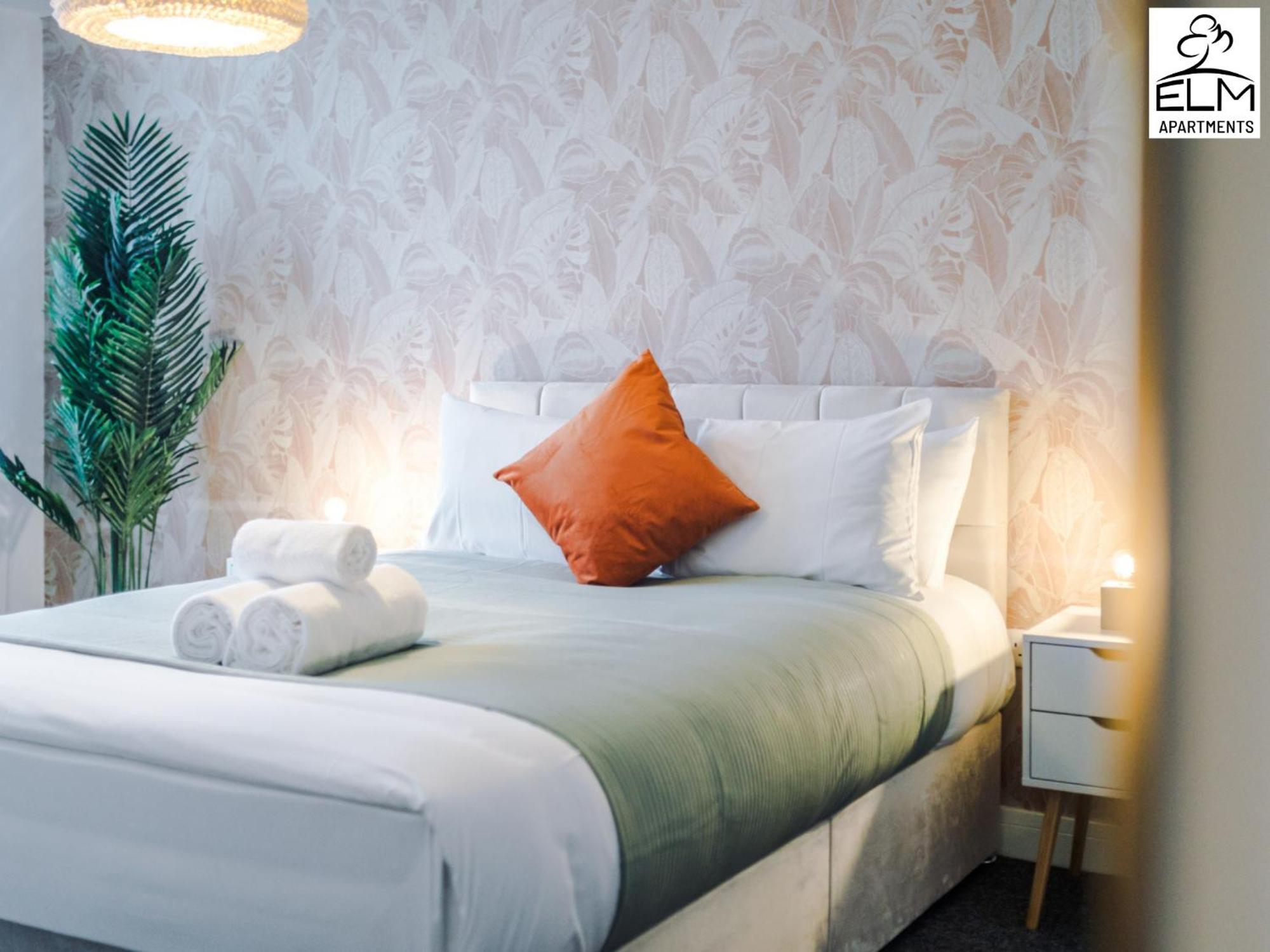 Elm Aparthotel , Collection Of Apartments Available Near Media City , Free Parking 맨체스터 외부 사진