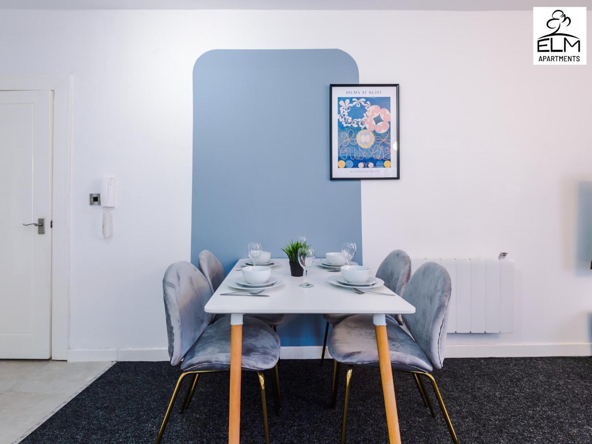 Elm Aparthotel , Collection Of Apartments Available Near Media City , Free Parking 맨체스터 외부 사진