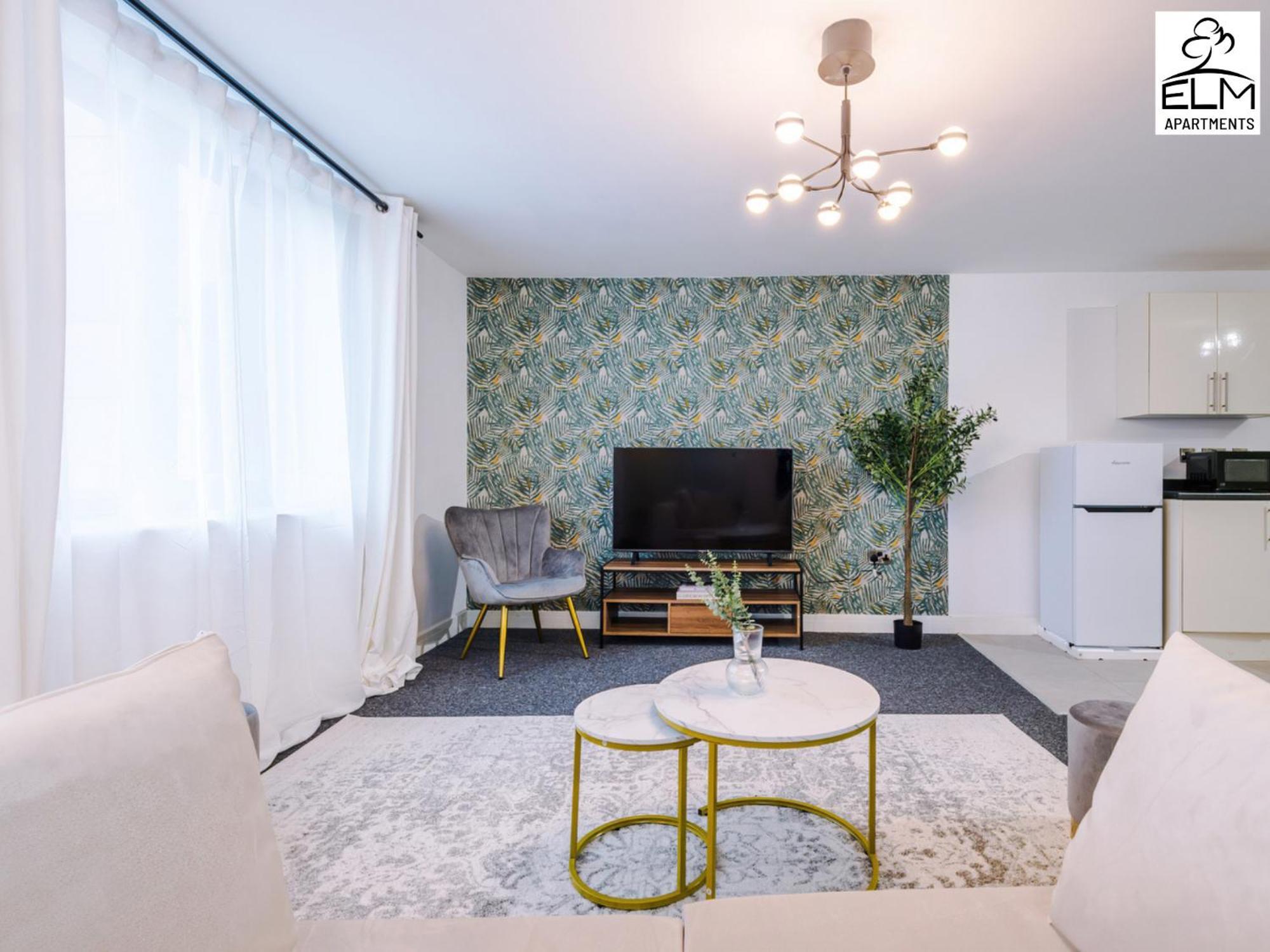 Elm Aparthotel , Collection Of Apartments Available Near Media City , Free Parking 맨체스터 외부 사진